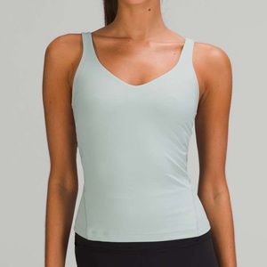 Like New Lululemon Align Waist Length tank size 6